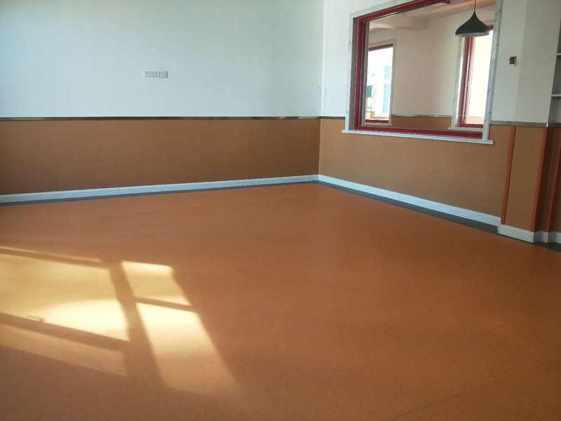 内蒙古自治区巴彦淖尔市杭锦后旗2000平 逸彩系列王泽林