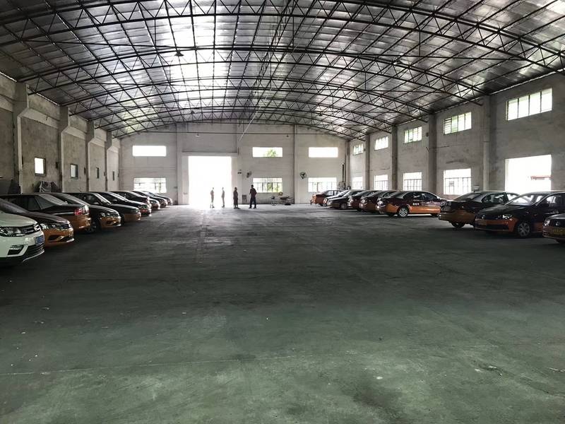 广东番禺莲花西路88号.C4运动馆，5.1水晶砂1080平方